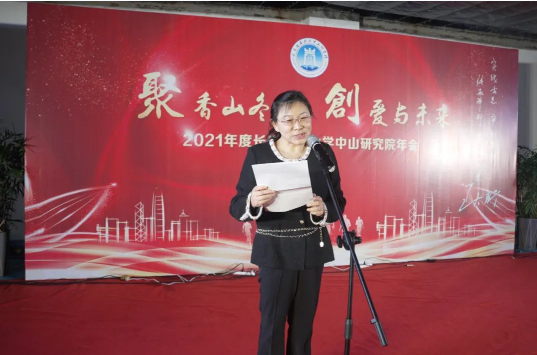 李小的.png