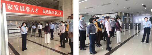 座谈会合1.jpg